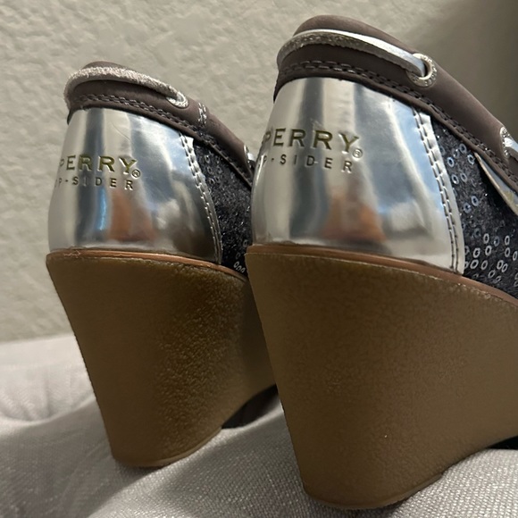 🔥 Sperry Top Sider Wedge Heels with Sequins - Picture 9 of 13